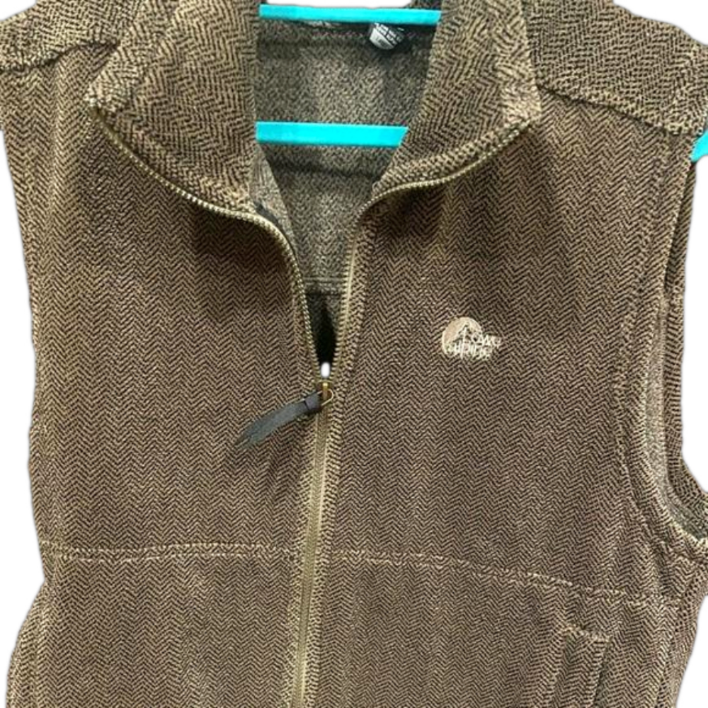 Vintage Lowe Alpine vest with zip pockets full front zip. Size L K